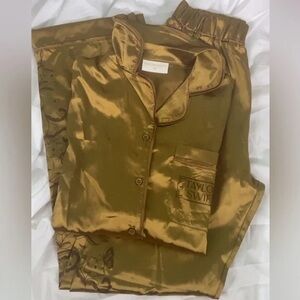 Fearless Taylor swift satin pajamas